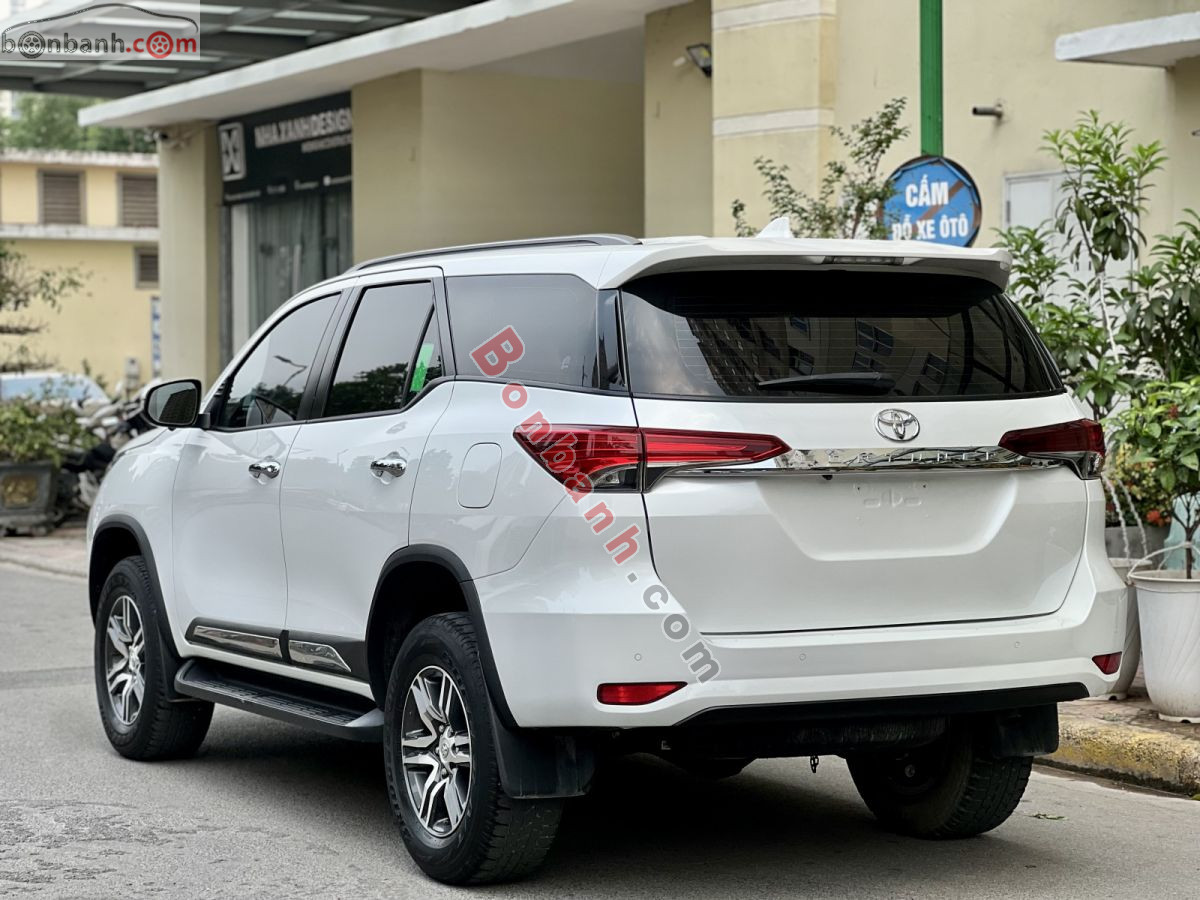 Bán ô tô Toyota Fortuner 2.4L 4x2 AT - 2022 - xe cũ