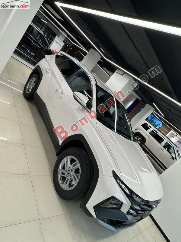 Bán ô tô Hyundai Tucson 2.0 AT Tiêu chuẩn - 2026 - xe mới