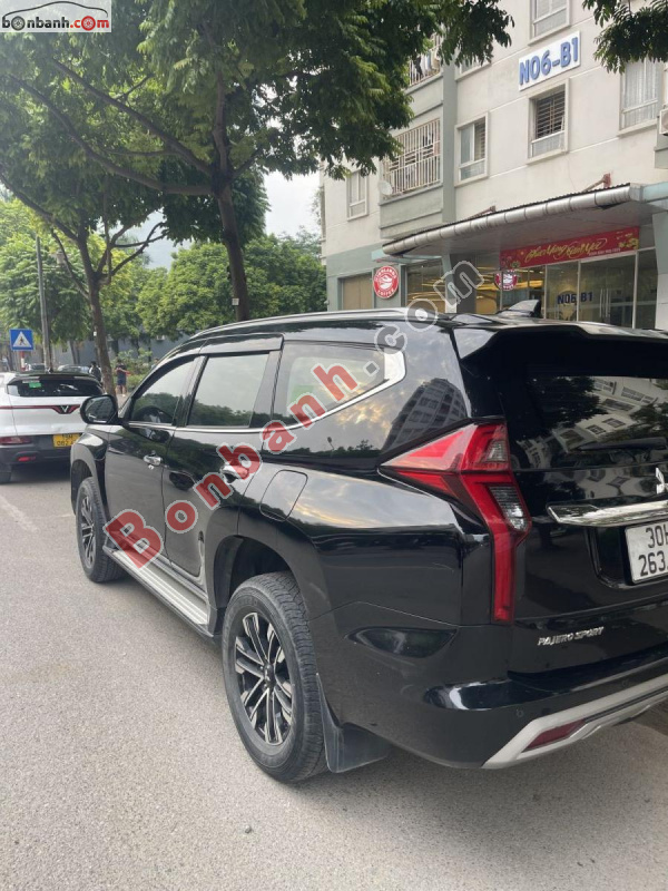 Bán ô tô Mitsubishi Pajero Sport 2.4D 4x2 AT - 2021 - xe cũ