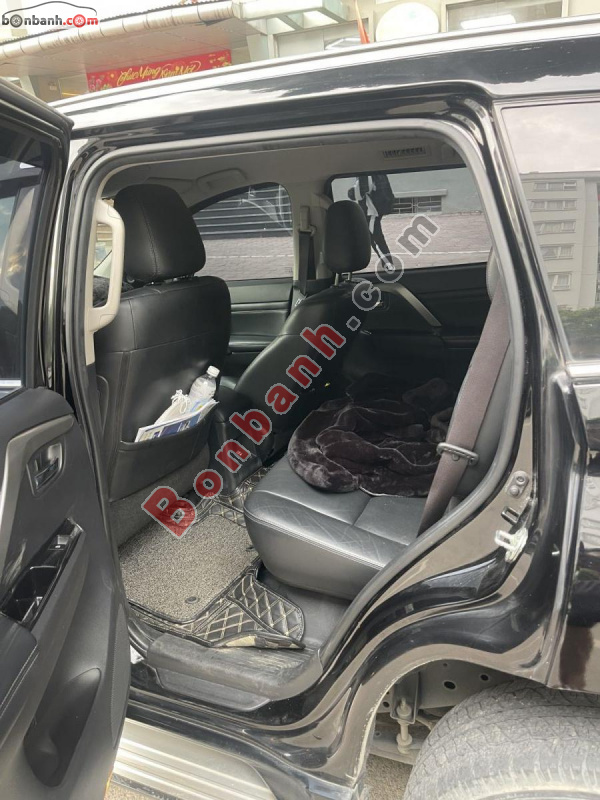Bán ô tô Mitsubishi Pajero Sport 2.4D 4x2 AT - 2021 - xe cũ