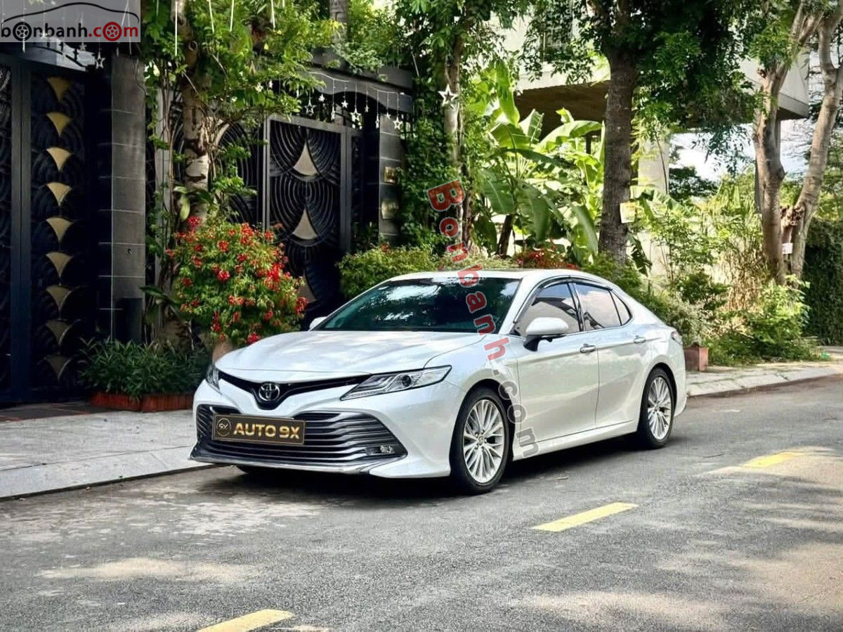 Bán ô tô Toyota Camry 2.5Q - 2020 - xe cũ