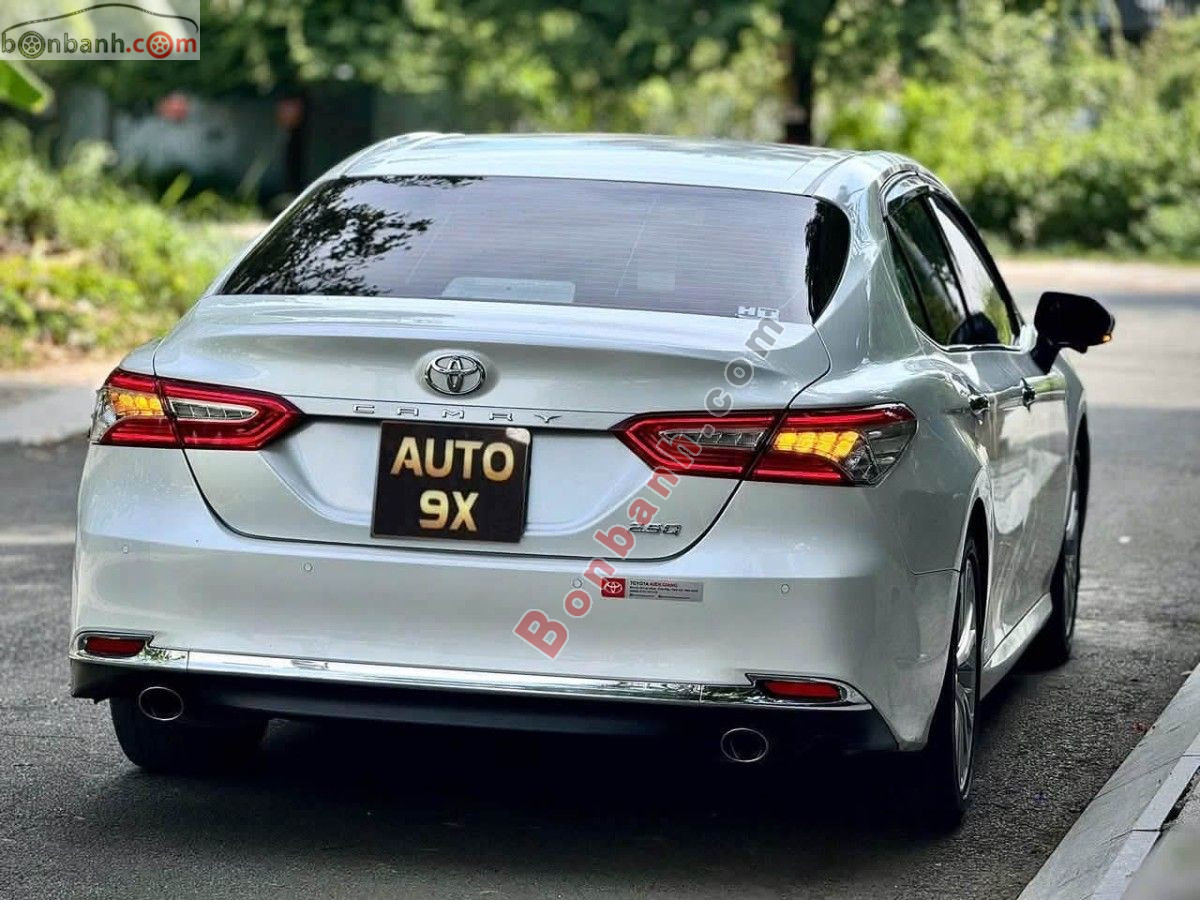 Bán ô tô Toyota Camry 2.5Q - 2020 - xe cũ