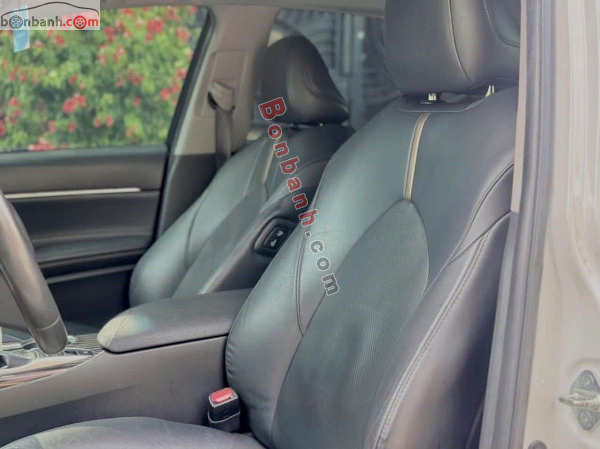 Bán ô tô Toyota Camry 2.5Q - 2020 - xe cũ