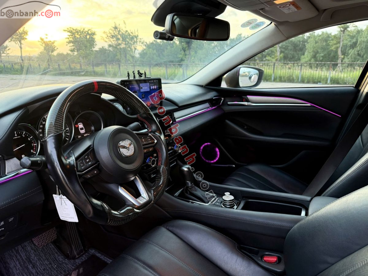 Bán ô tô Mazda 6 Premium 2.0 AT - 2022 - xe cũ