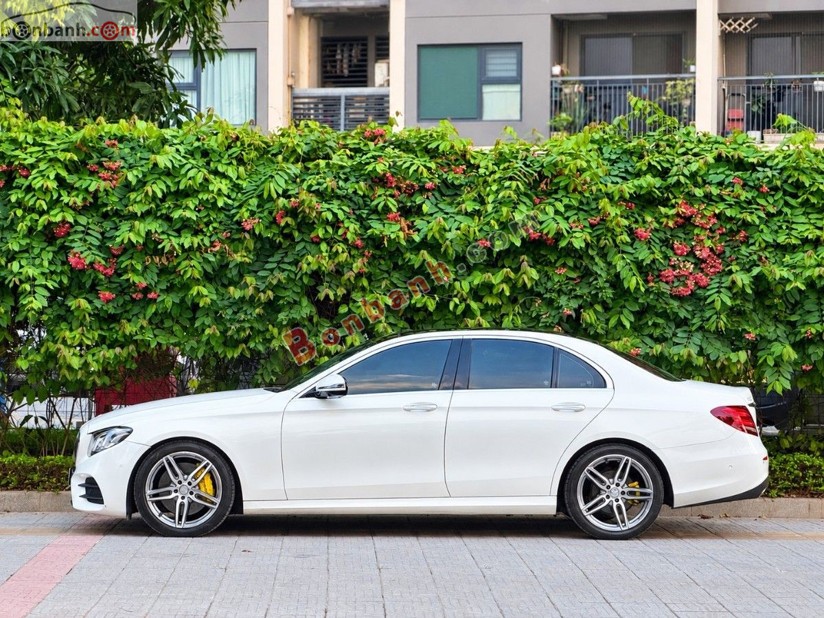 Bán ô tô Mercedes Benz E class E300 AMG - 2017 - xe cũ