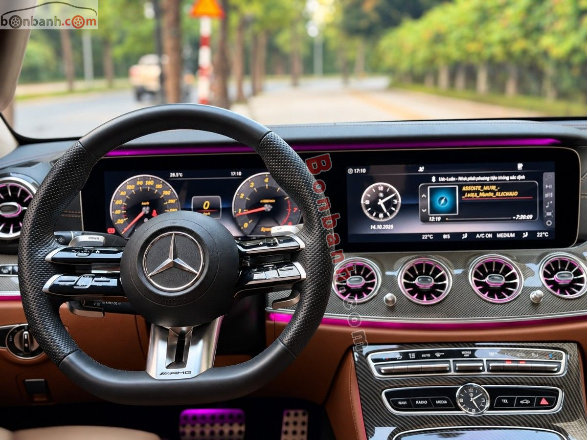 Bán ô tô Mercedes Benz E class E300 AMG - 2017 - xe cũ