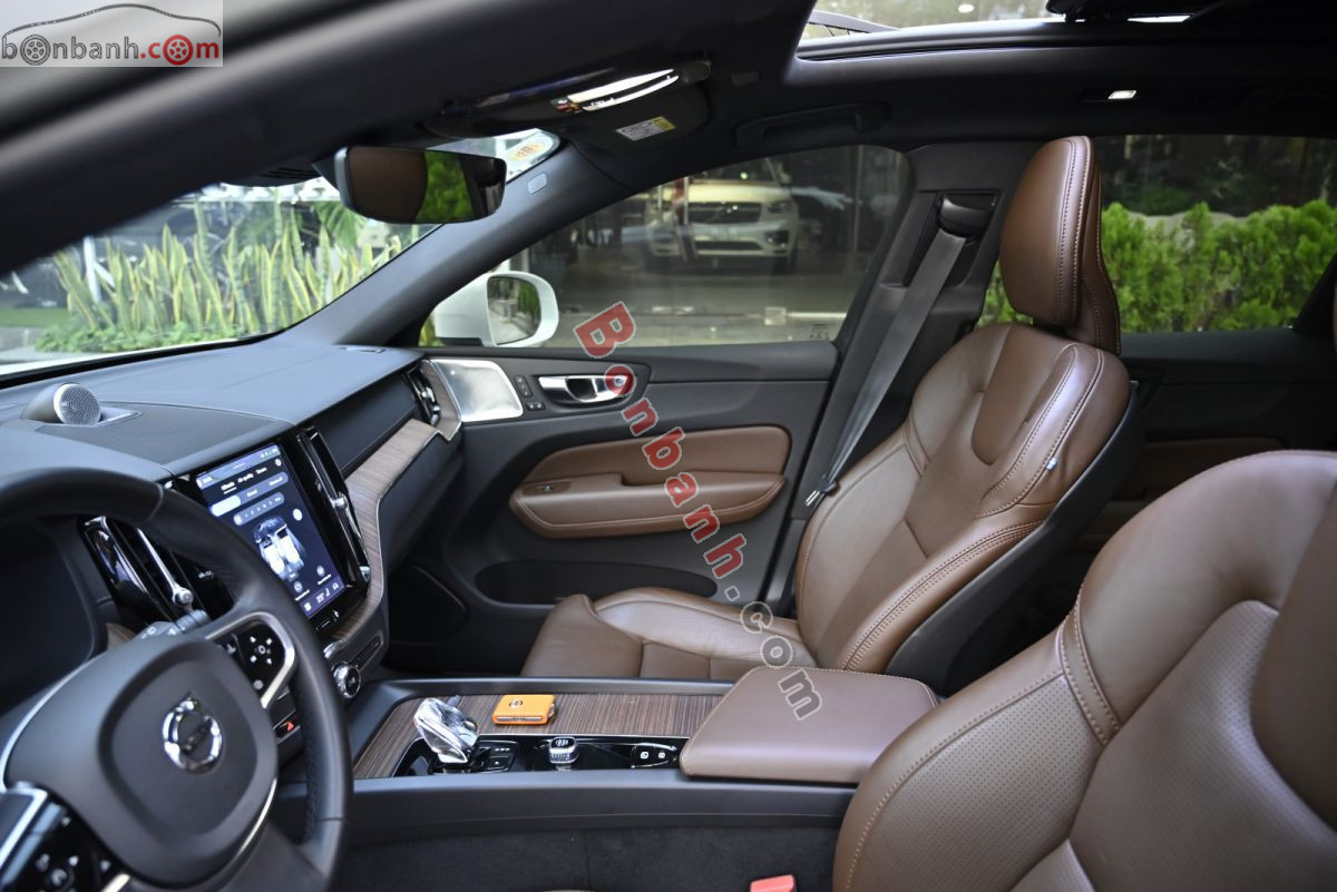 Bán ô tô Volvo XC60 Ultimate Bright B6 AWD - 2022 - xe cũ