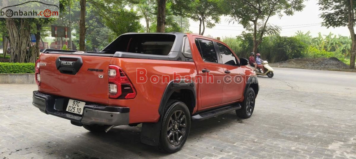 Bán ô tô Toyota Hilux 2.8L 4x4 AT - 2021 - xe cũ