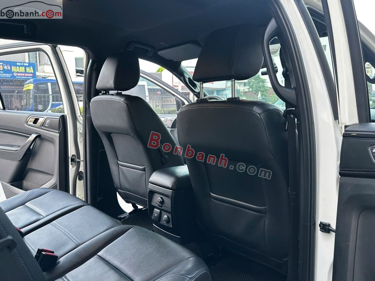 Bán ô tô Ford Everest Titanium 2.0L 4x2 AT - 2022 - xe cũ