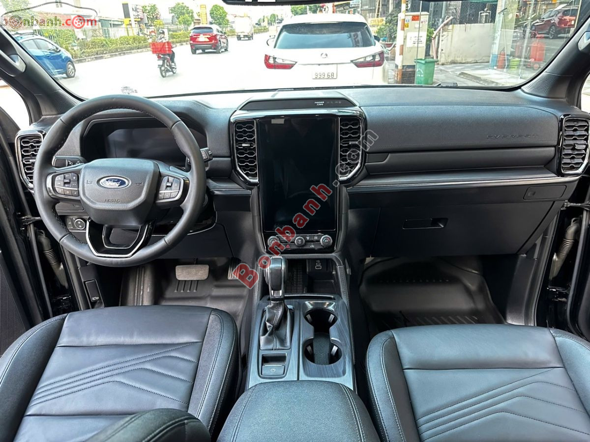 Bán ô tô Ford Everest Titanium 2.0L 4x2 AT - 2024 - xe cũ