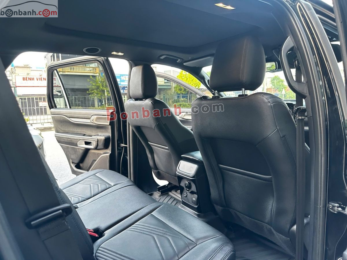Bán ô tô Ford Everest Titanium 2.0L 4x2 AT - 2024 - xe cũ