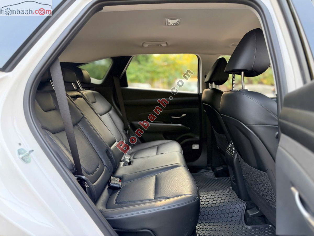 Bán ô tô Hyundai Tucson 2.0 AT Đặc biệt - 2025 - xe cũ