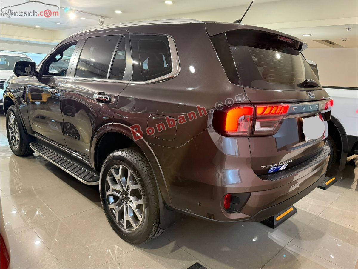 Bán ô tô Ford Everest Titanium Plus 2.0L 4x4 AT - 2022 - xe cũ