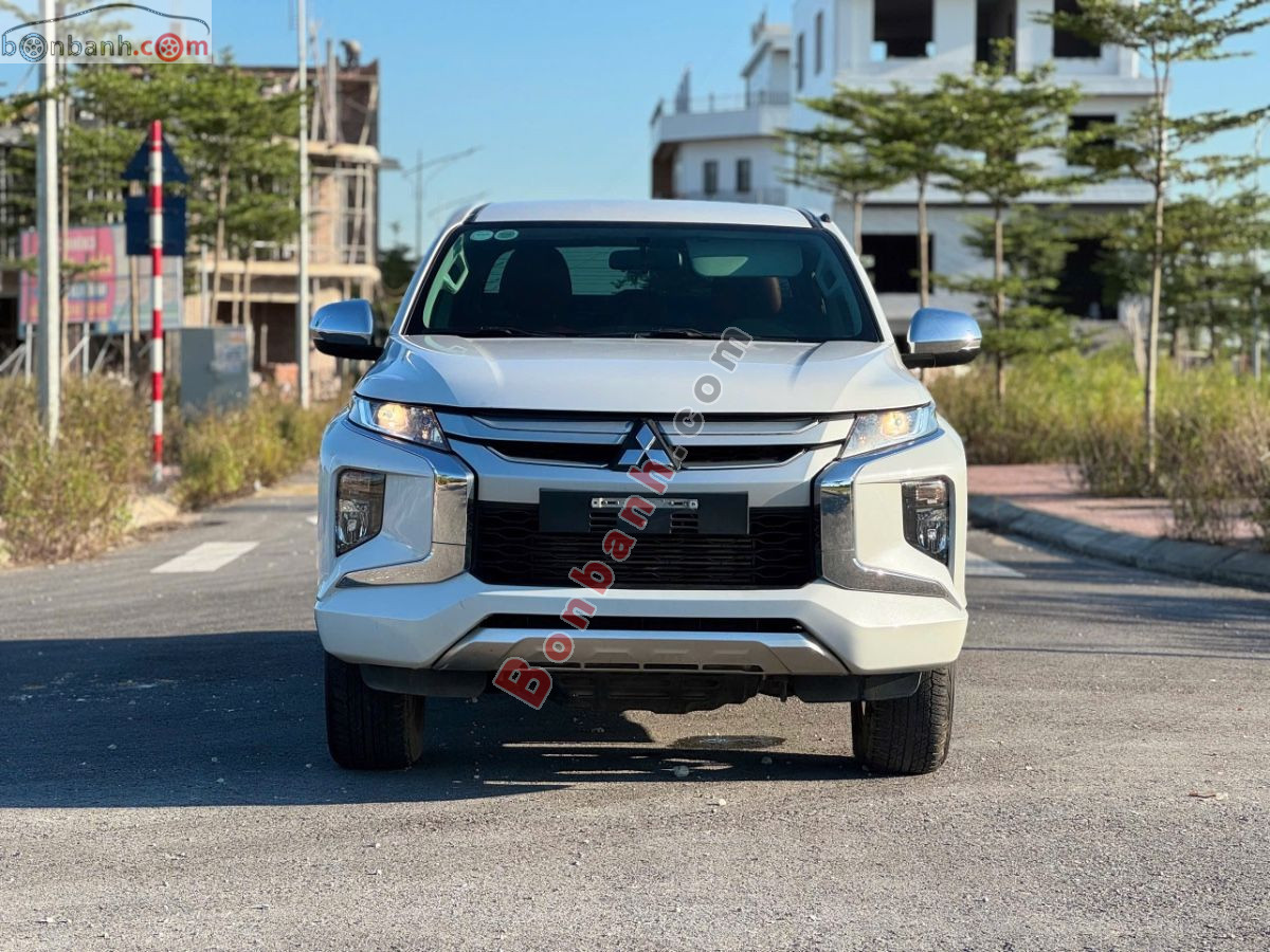 Bán ô tô Mitsubishi Triton 4x2 AT - 2023 - xe cũ