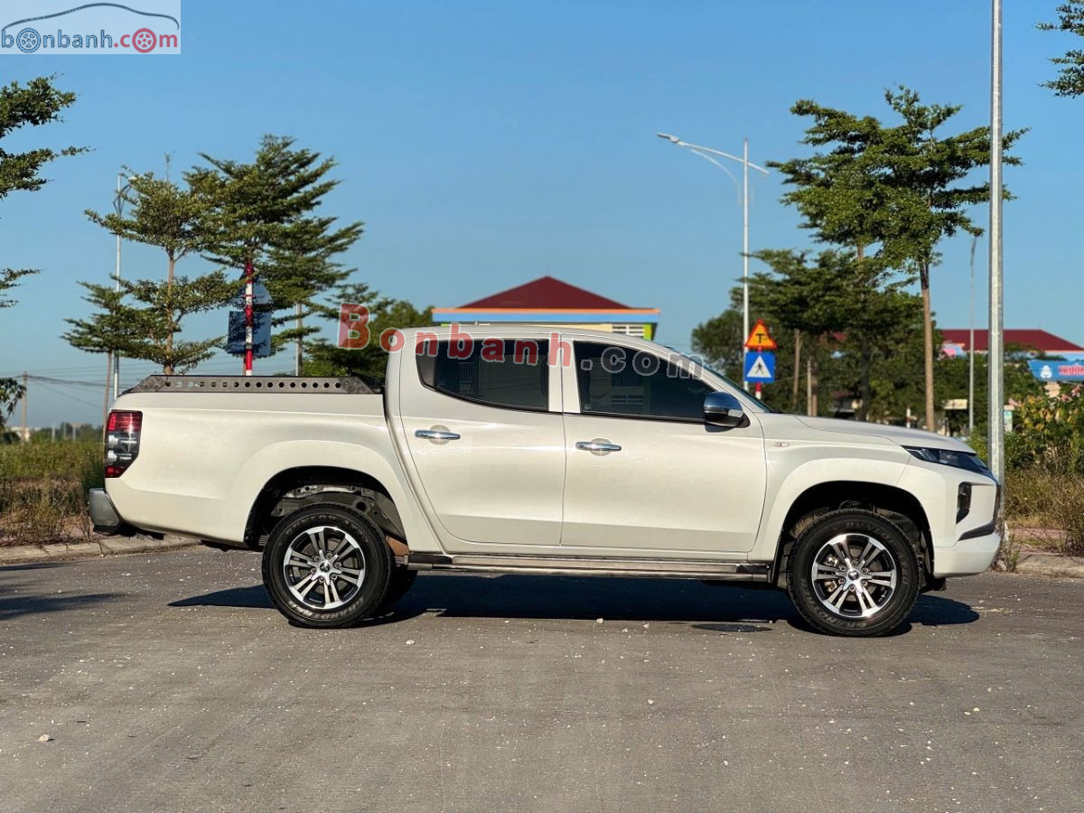 Bán ô tô Mitsubishi Triton 4x2 AT - 2023 - xe cũ