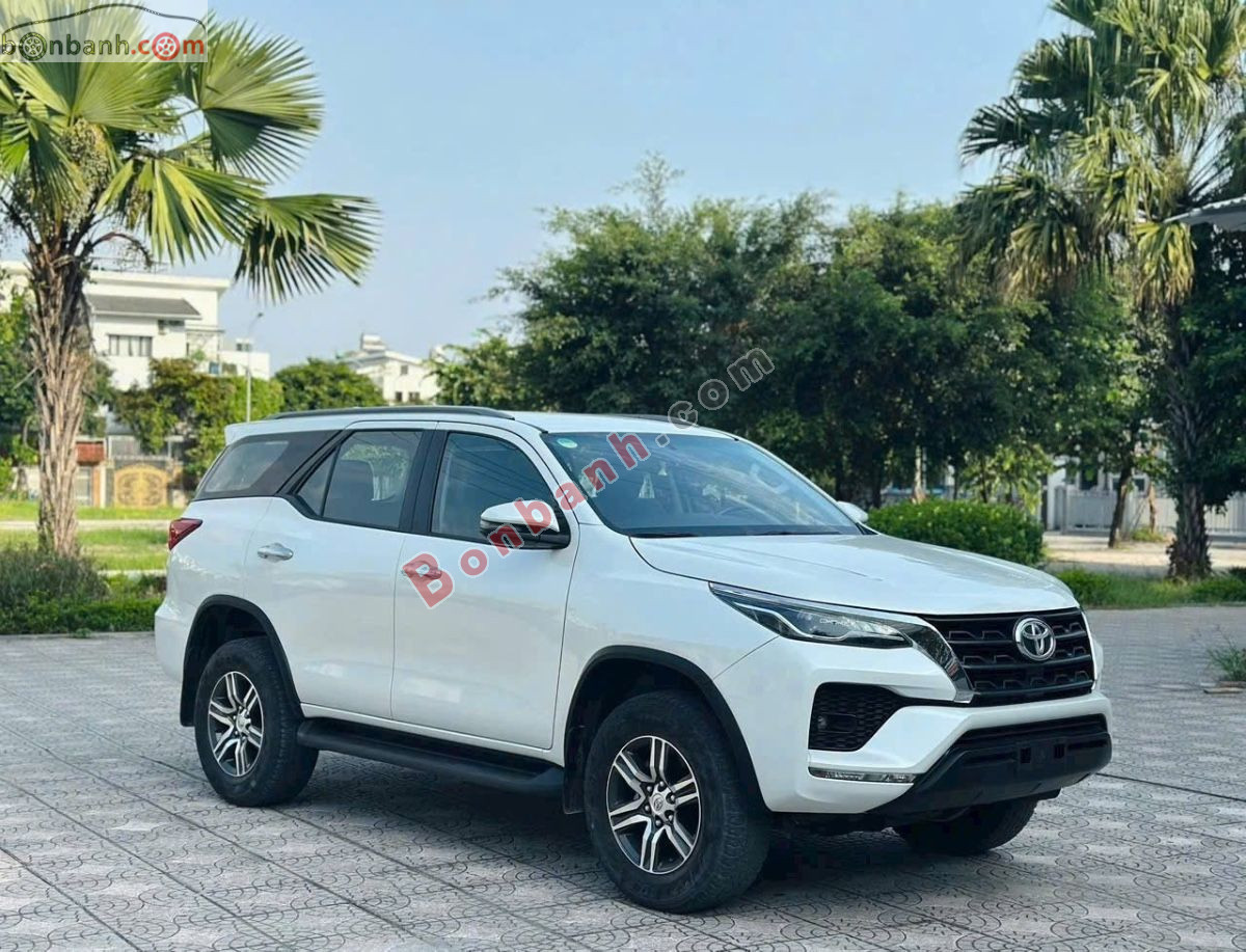 Bán ô tô Toyota Fortuner 2.4L 4x2 AT - 2022 - xe cũ