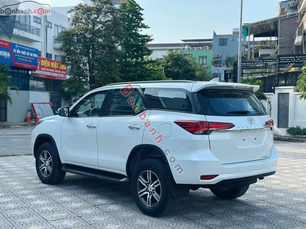 Bán ô tô Toyota Fortuner 2.4L 4x2 AT - 2022 - xe cũ