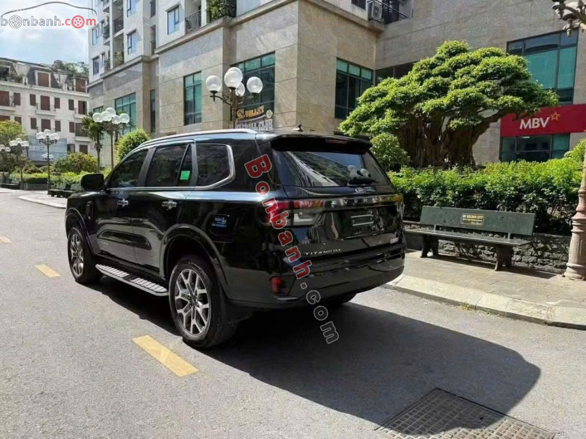 Bán ô tô Ford Everest Titanium 2.0L 4x2 AT - 2025 - xe cũ