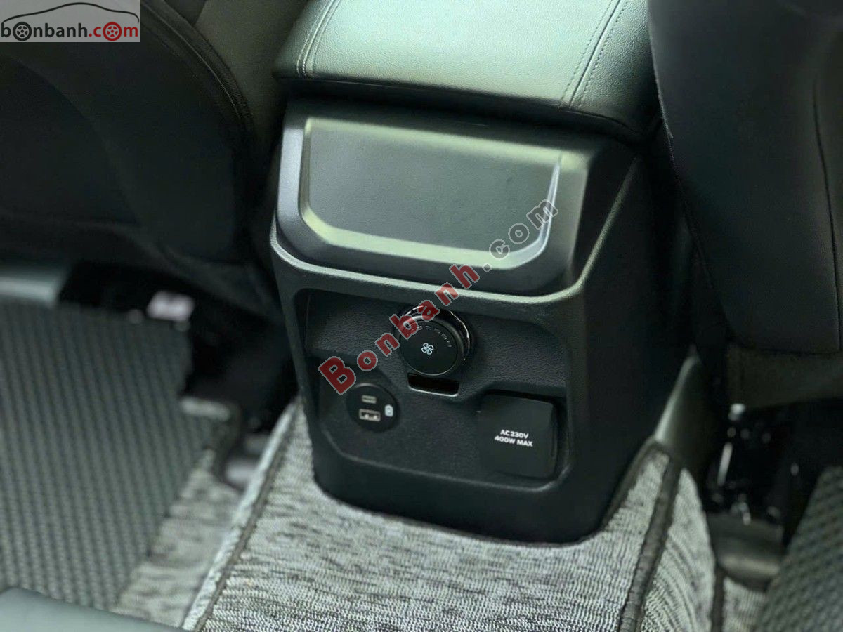 Bán ô tô Ford Everest Titanium 2.0L 4x2 AT - 2025 - xe cũ