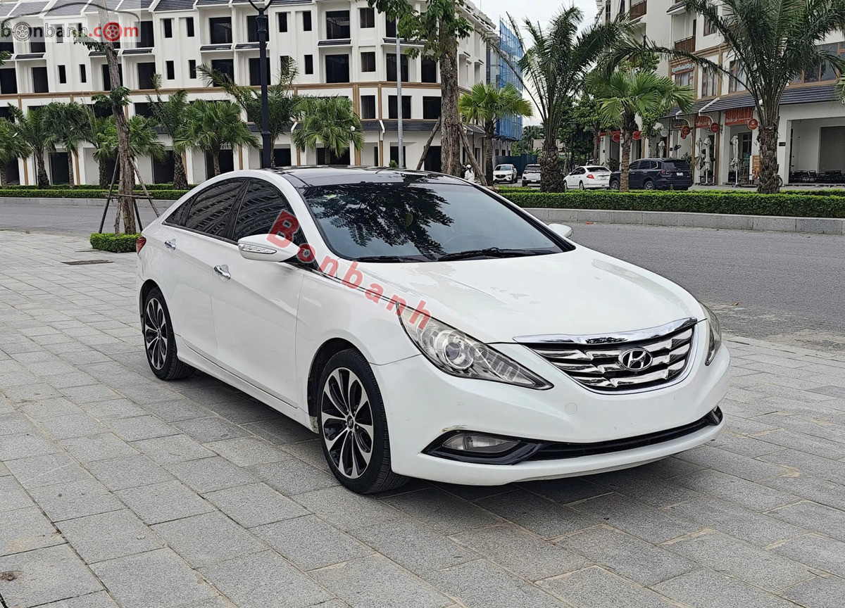 Bán ô tô Hyundai Sonata 2.0 AT - 2011 - xe cũ