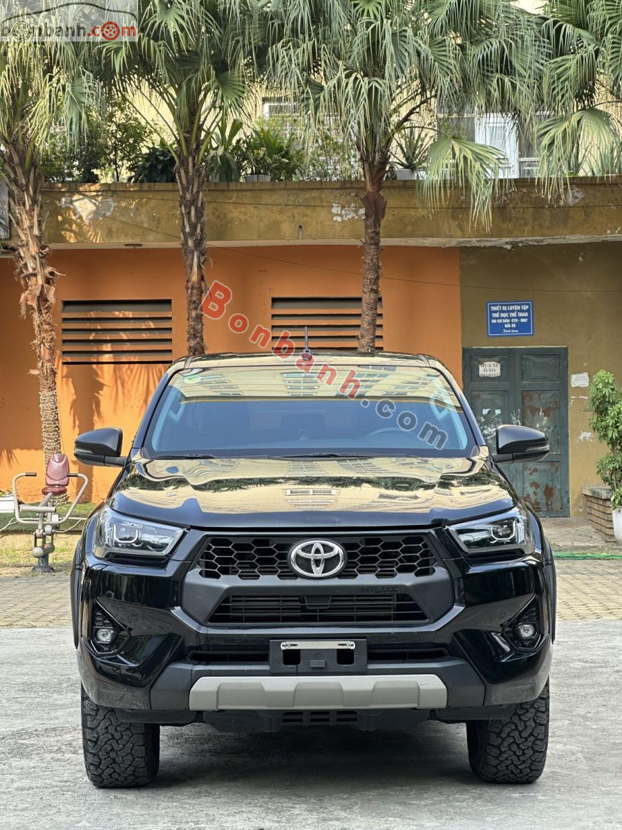 Bán ô tô Toyota Hilux 2.4L 4x2 AT - 2024 - xe cũ