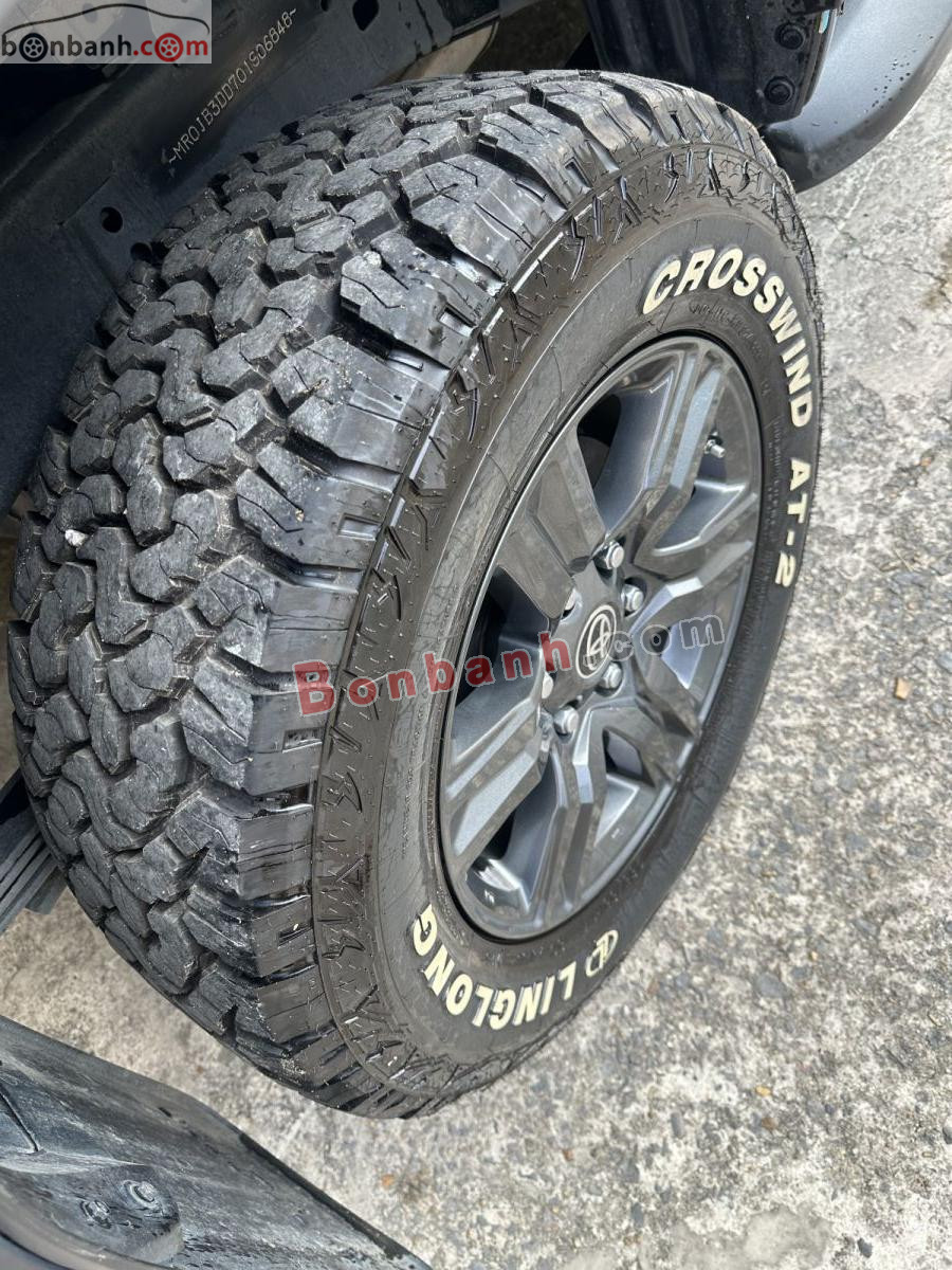 Bán ô tô Toyota Hilux 2.4L 4x2 AT - 2024 - xe cũ