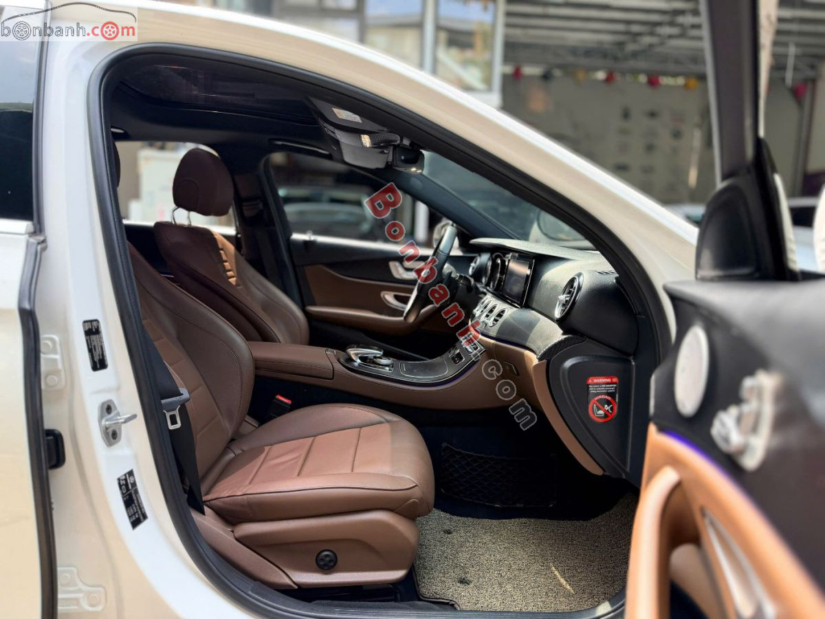 Bán ô tô Mercedes Benz E class E200 Sport - 2019 - xe cũ