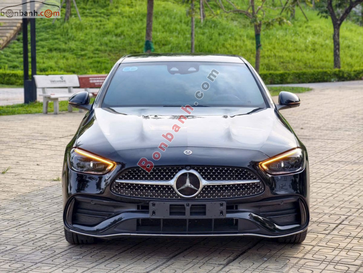 Bán ô tô Mercedes Benz C class C300 AMG - 2022 - xe cũ