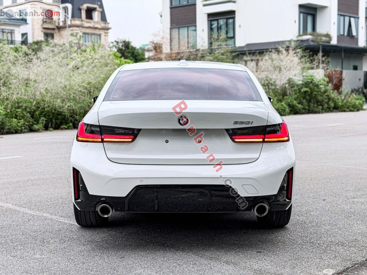 Bán ô tô BMW 3 Series 320i M Sport - 2023 - xe cũ