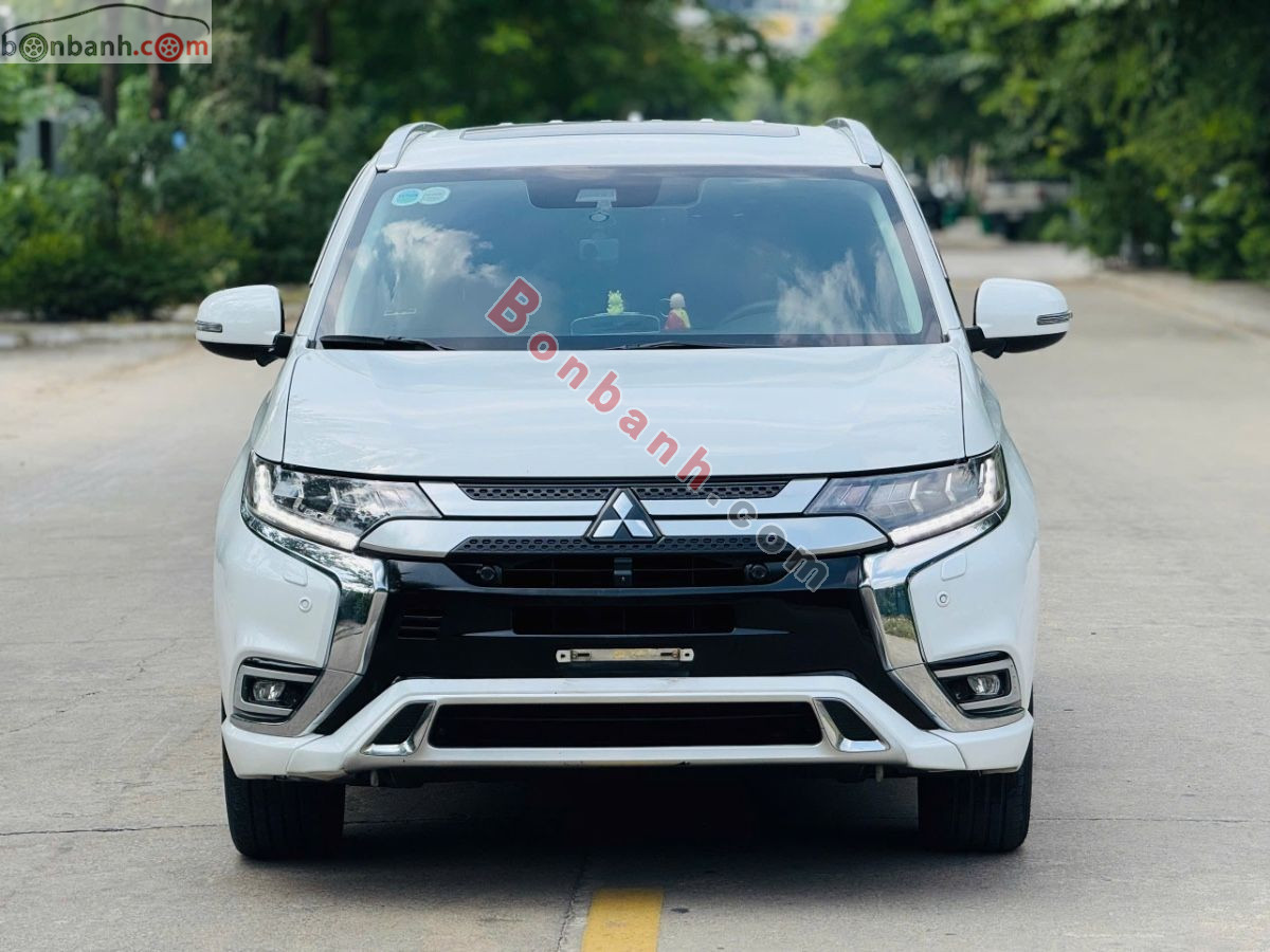 Bán ô tô Mitsubishi Outlander Premium 2.0 CVT - 2022 - xe cũ