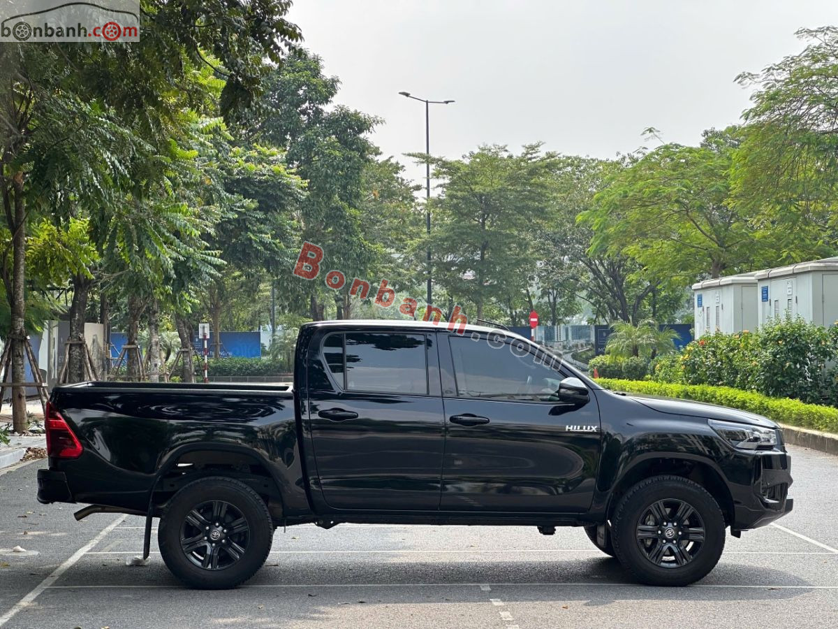 Bán ô tô Toyota Hilux 2.4L 4x2 AT - 2025 - xe cũ