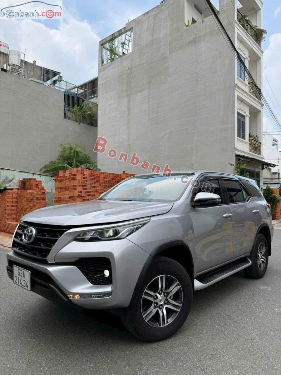 Bán ô tô Toyota Fortuner 2.4L 4x2 MT - 2022 - xe cũ
