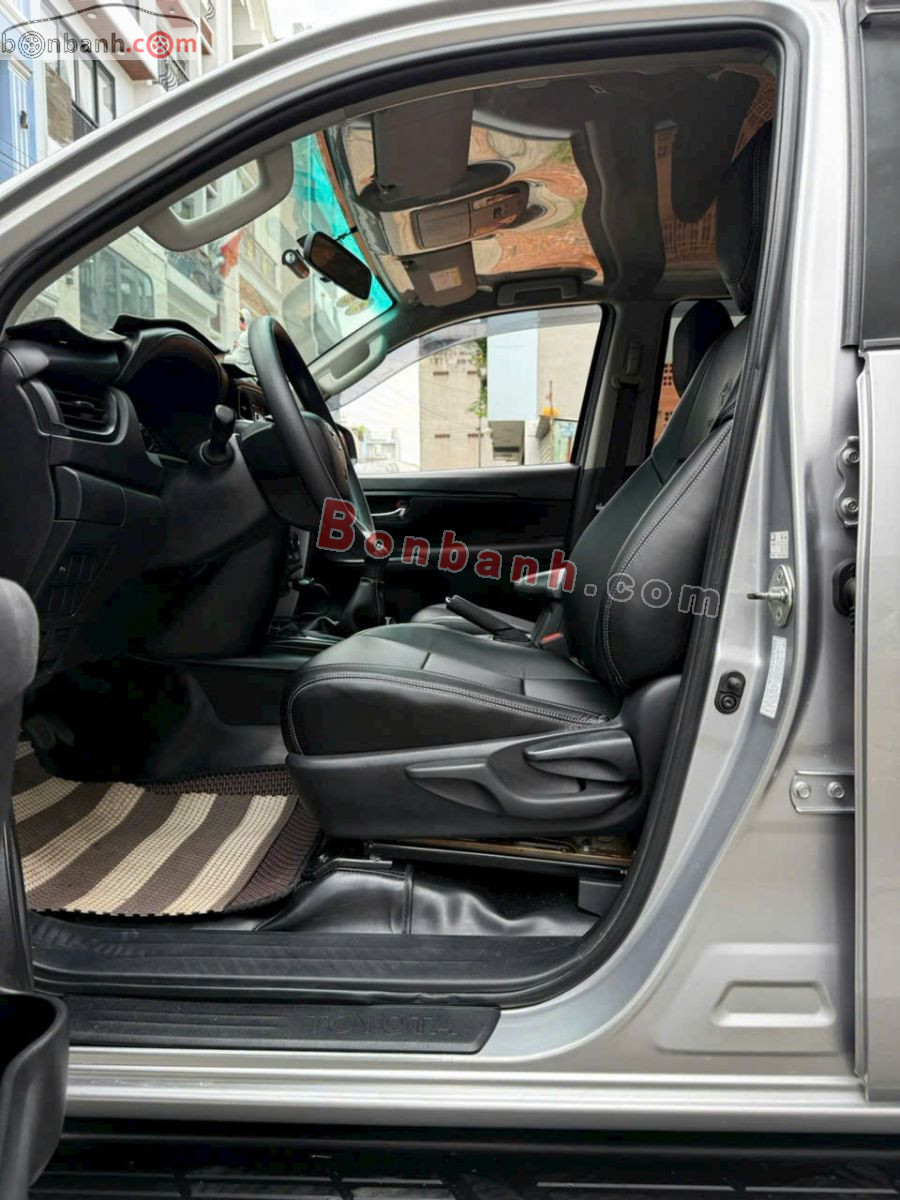 Bán ô tô Toyota Fortuner 2.4L 4x2 MT - 2022 - xe cũ