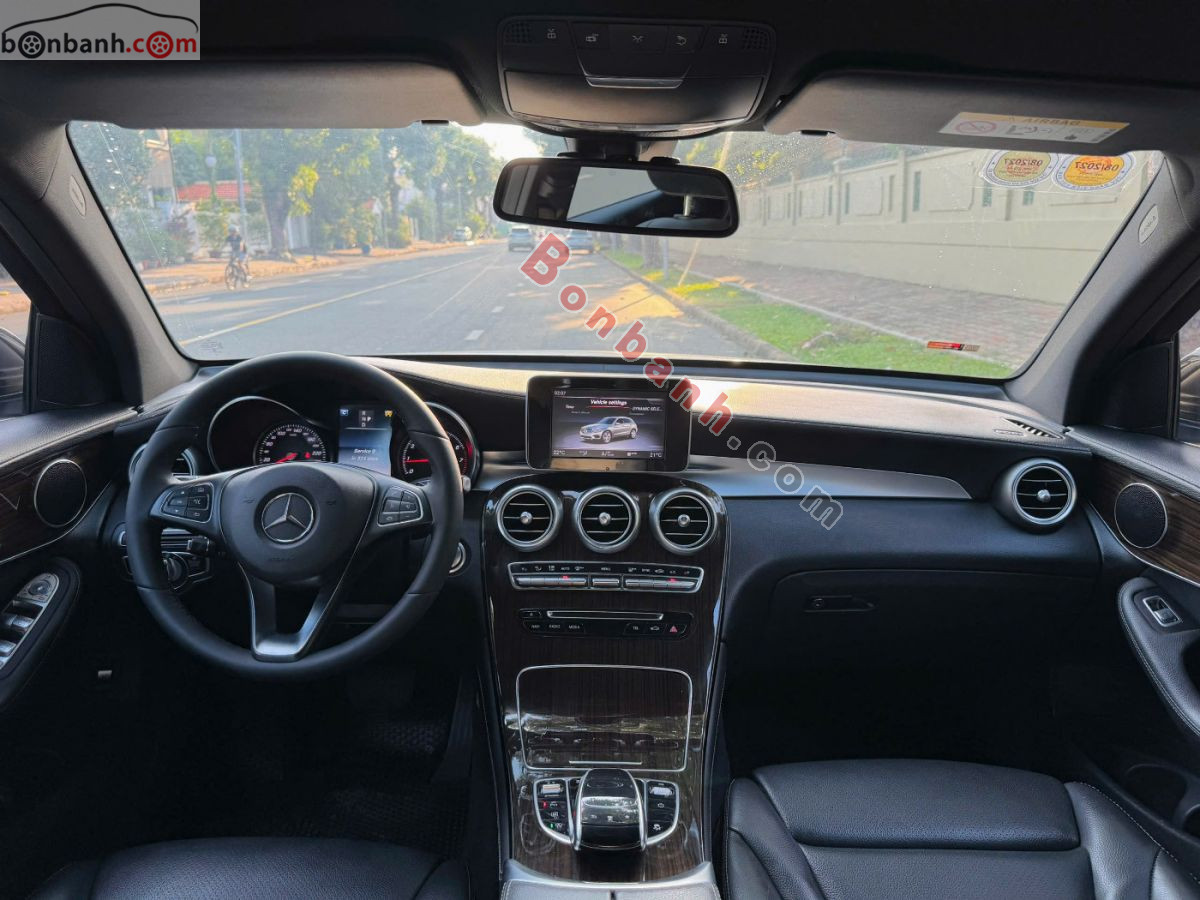Bán ô tô Mercedes Benz GLC 200 - 2019 - xe cũ