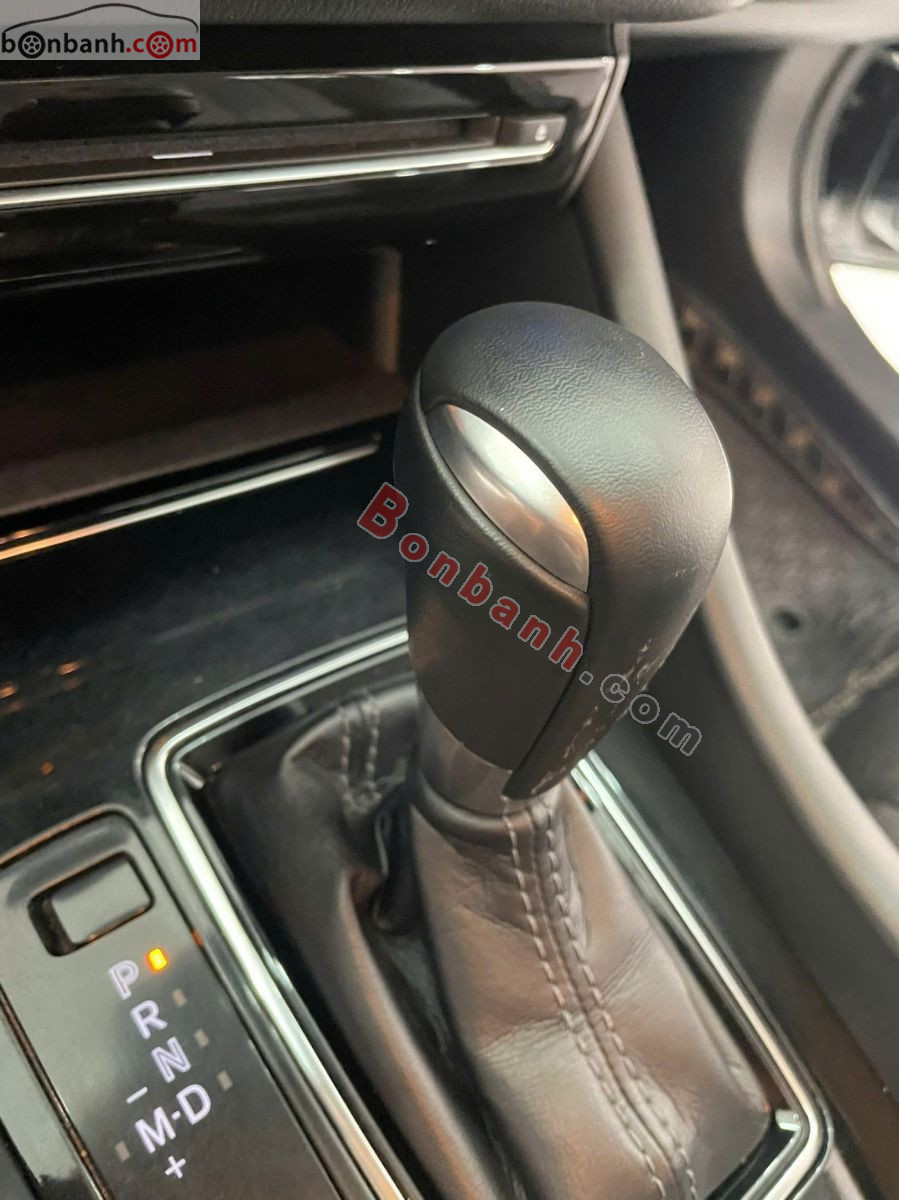 Bán ô tô Mazda 6 Luxury 2.0 AT - 2021 - xe cũ