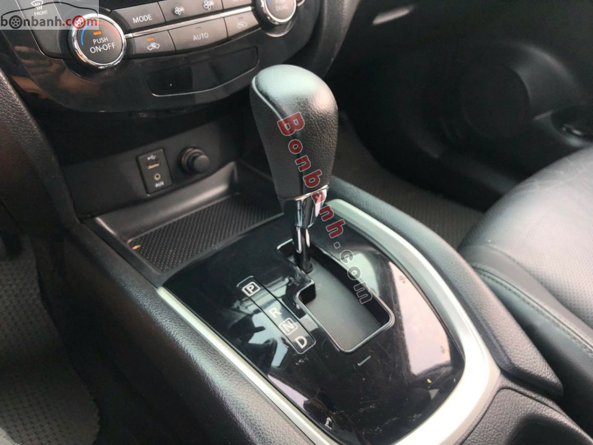 Bán ô tô Nissan X trail 2.5 SV 4WD - 2016 - xe cũ