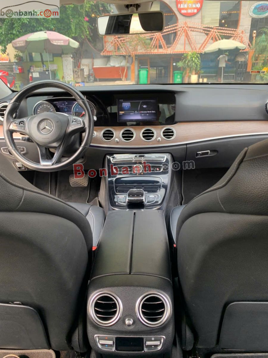 Bán ô tô Mercedes Benz E class E200 - 2017 - xe cũ