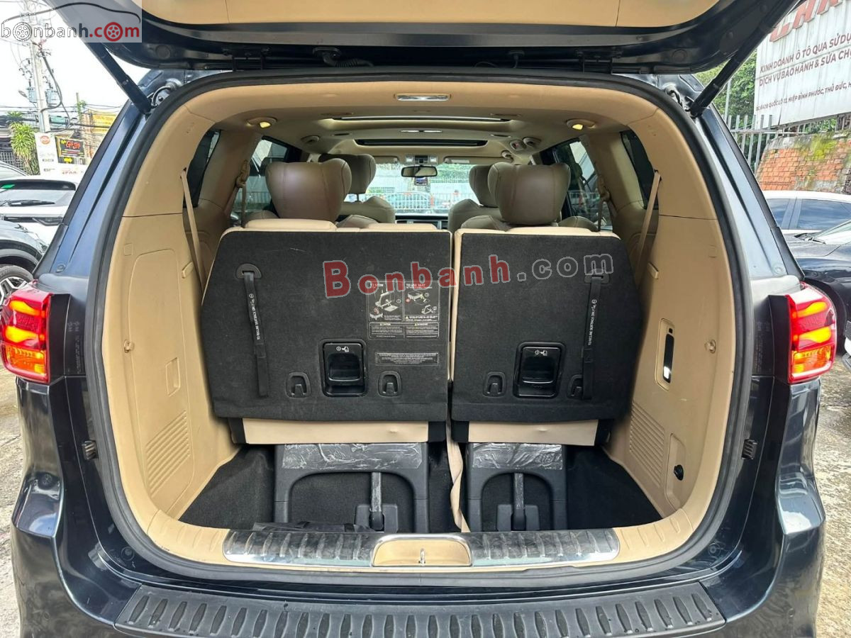 Bán ô tô Kia Sedona Platinum D - 2018 - xe cũ