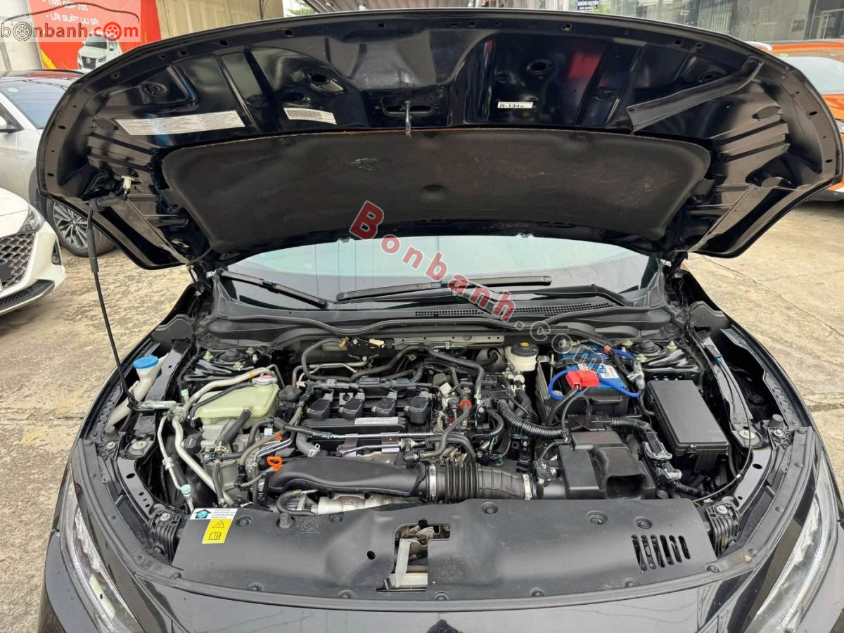 Bán ô tô Honda Civic RS 1.5 AT - 2020 - xe cũ