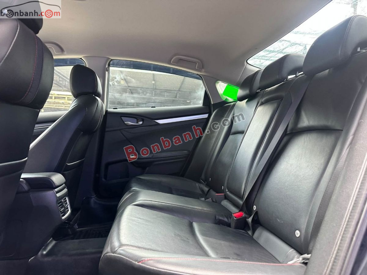 Bán ô tô Honda Civic RS 1.5 AT - 2020 - xe cũ