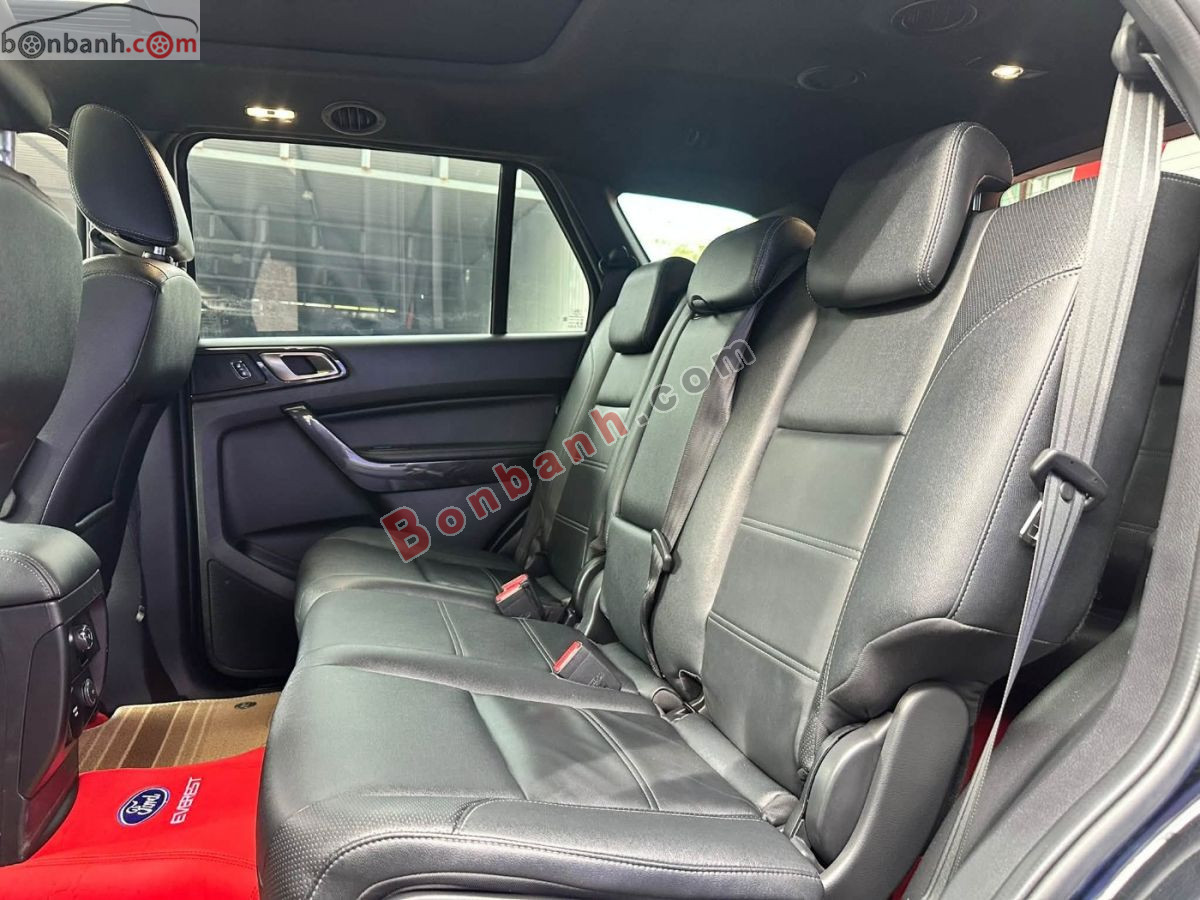 Bán ô tô Ford Everest Titanium 2.0L 4x4 AT - 2021 - xe cũ