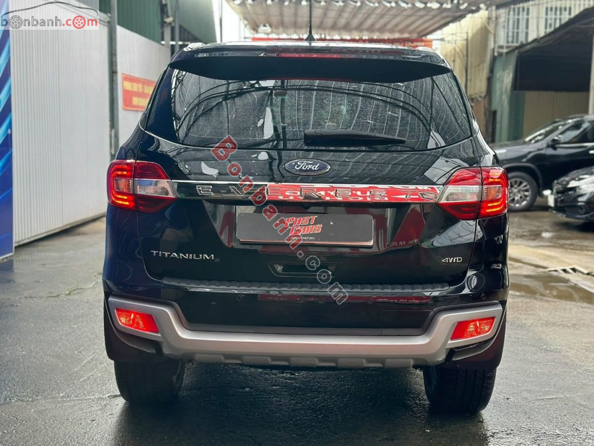 Bán ô tô Ford Everest Titanium 2.0L 4x4 AT - 2021 - xe cũ