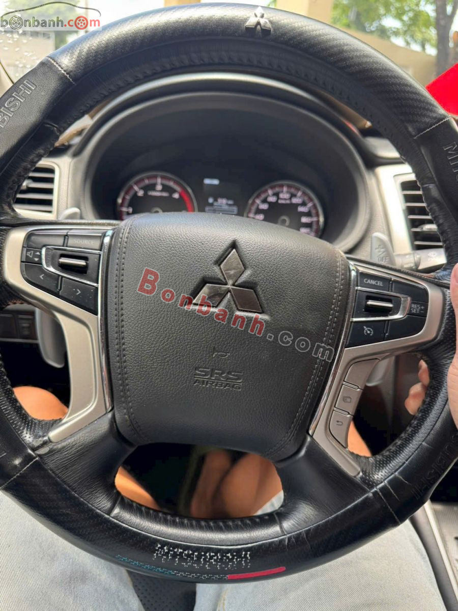 Bán ô tô Mitsubishi Triton 4x4 AT Mivec - 2019 - xe cũ