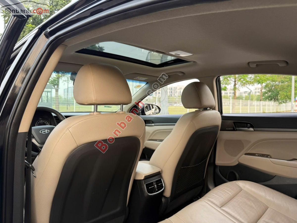Bán ô tô Hyundai Elantra 1.6 AT - 2018 - xe cũ