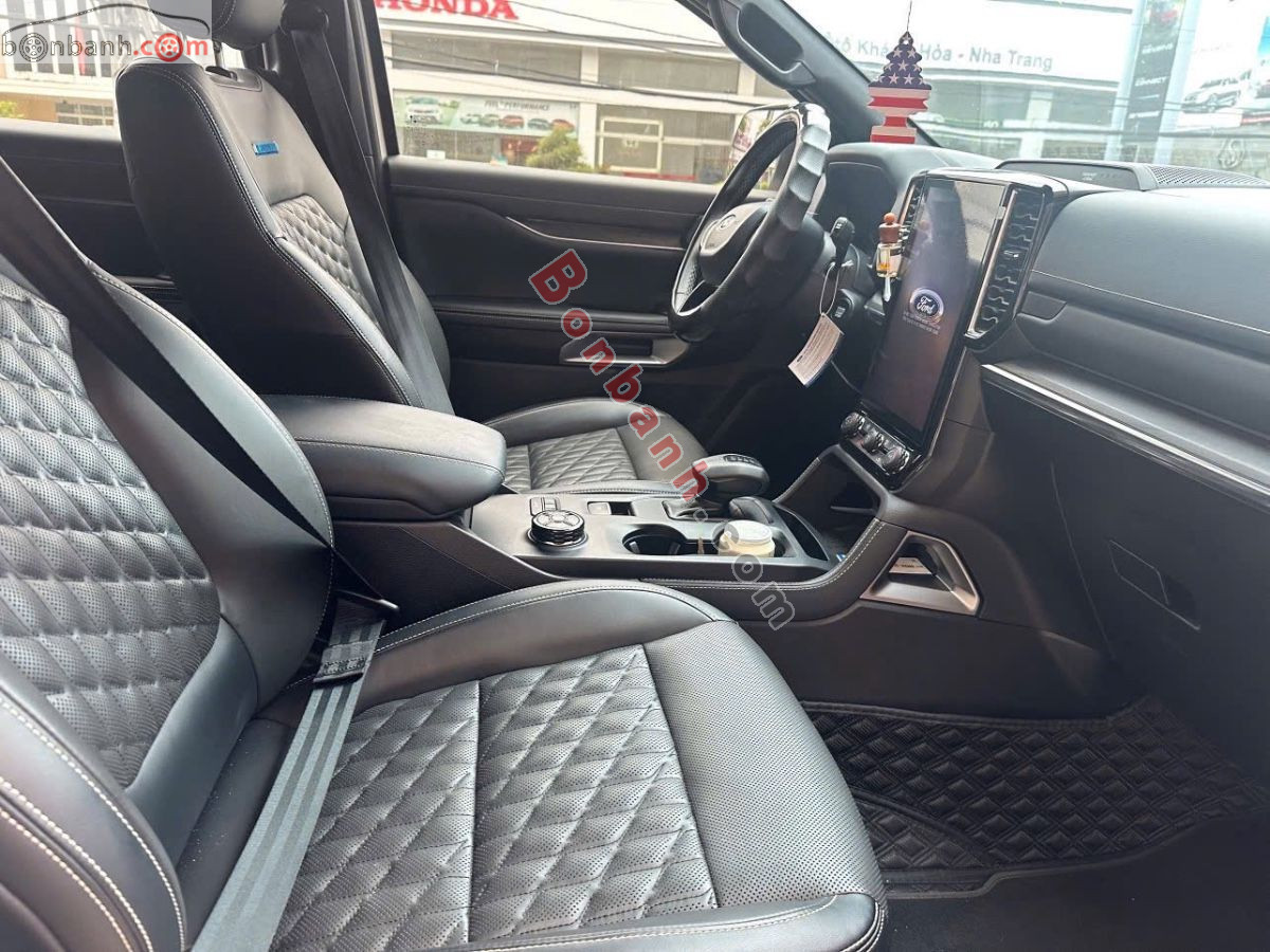 Bán ô tô Ford Everest Platinum 2.0L 4x4 AT - 2025 - xe cũ
