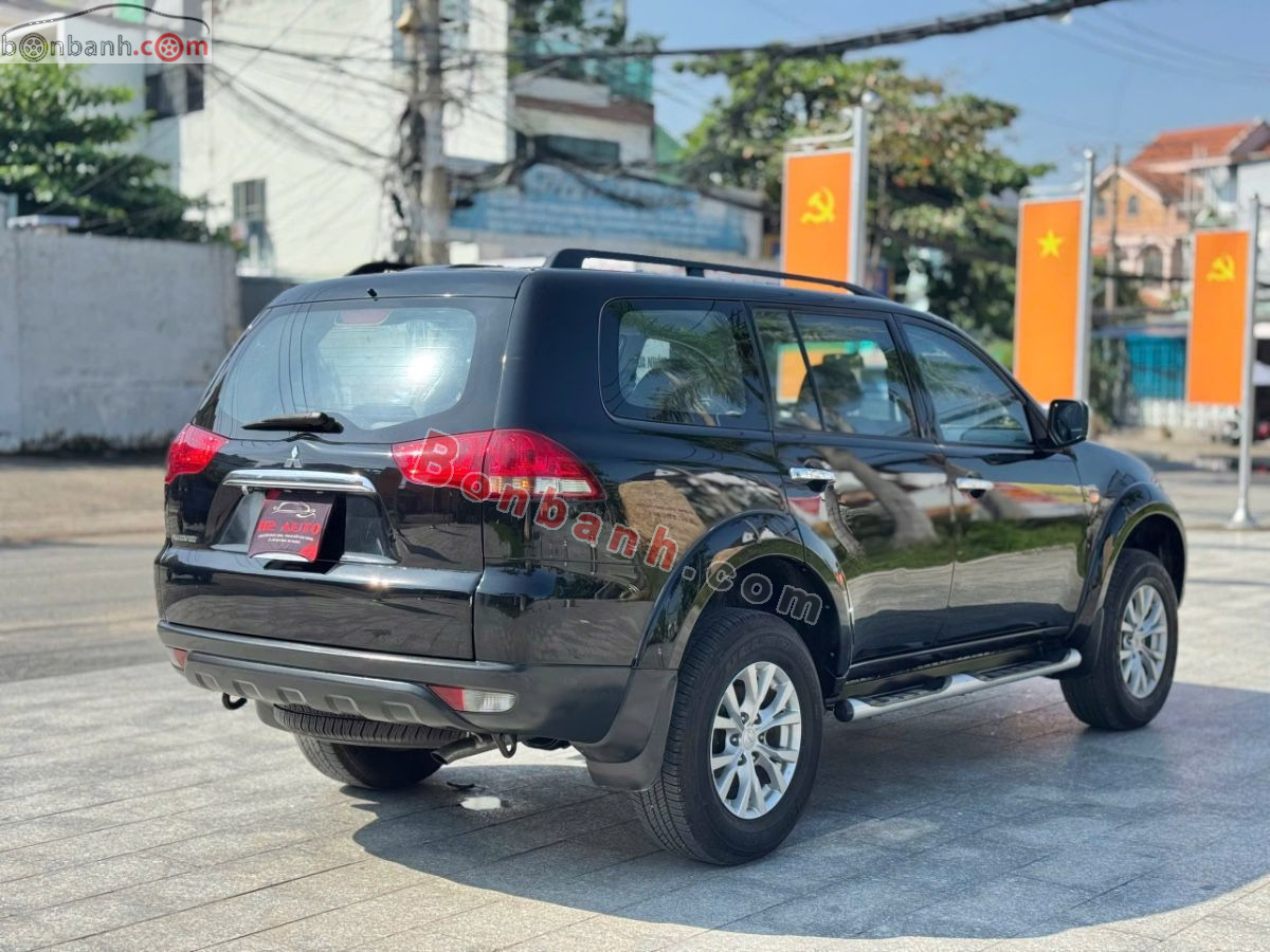 Bán ô tô Mitsubishi Pajero Sport D 4x2 MT - 2017 - xe cũ