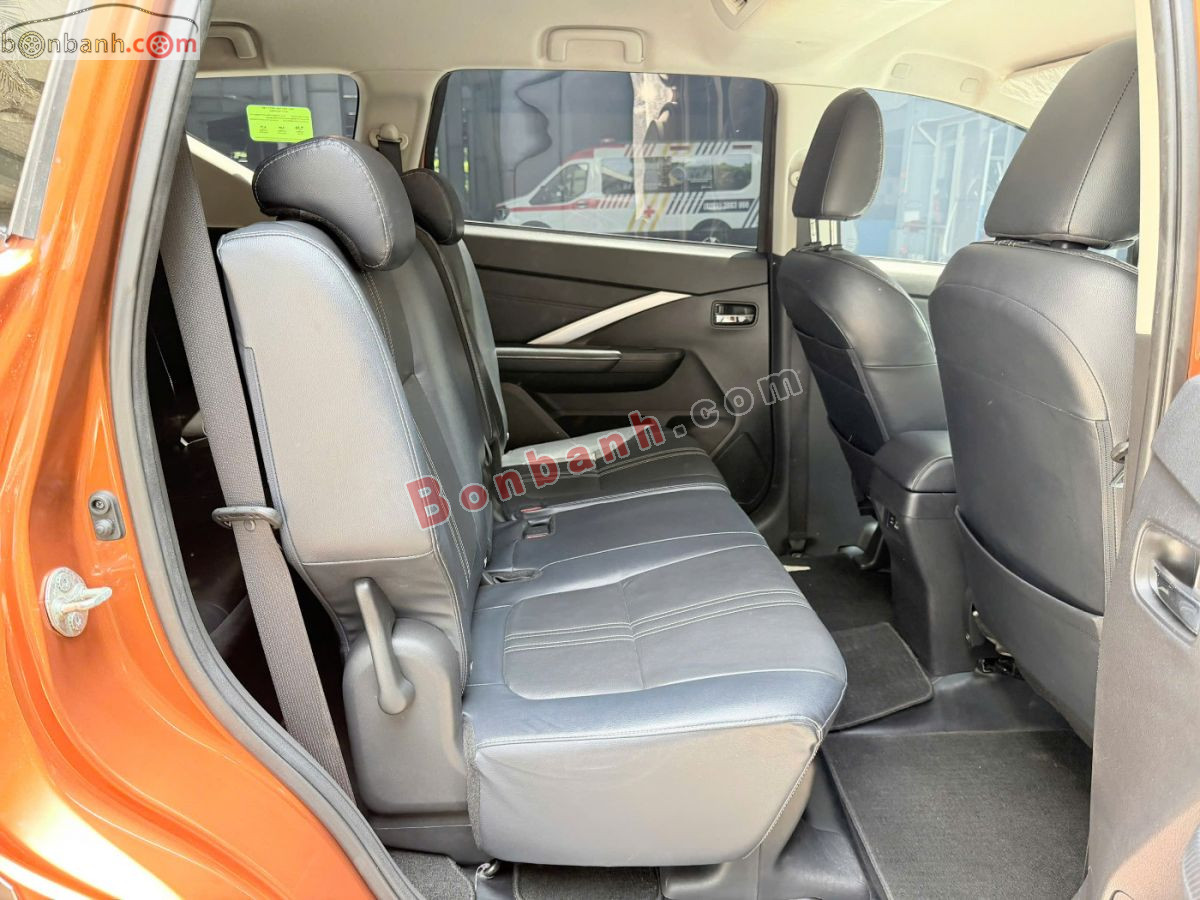 Bán ô tô Mitsubishi Xpander Cross 1.5 AT - 2023 - xe cũ