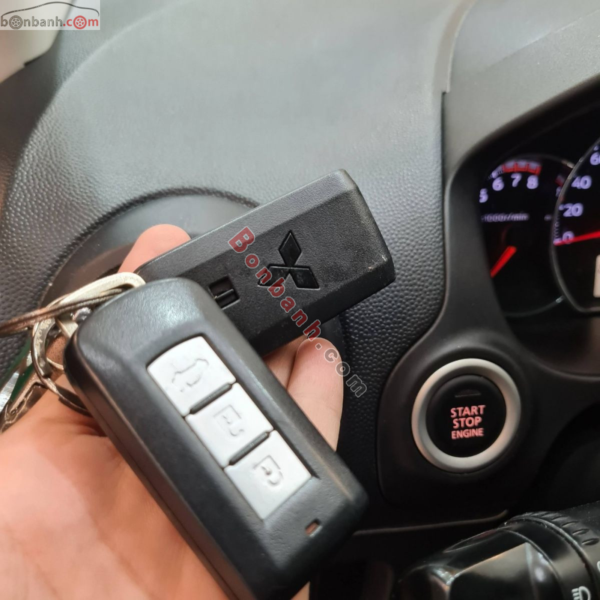 Bán ô tô Mitsubishi Attrage Premium 1.2 CVT - 2022 - xe cũ