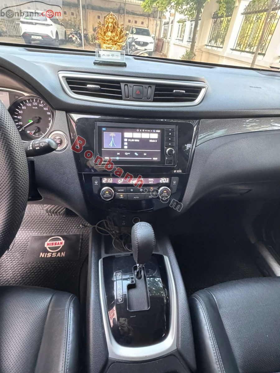 Bán ô tô Nissan X trail 2.0 2WD Premium - 2017 - xe cũ