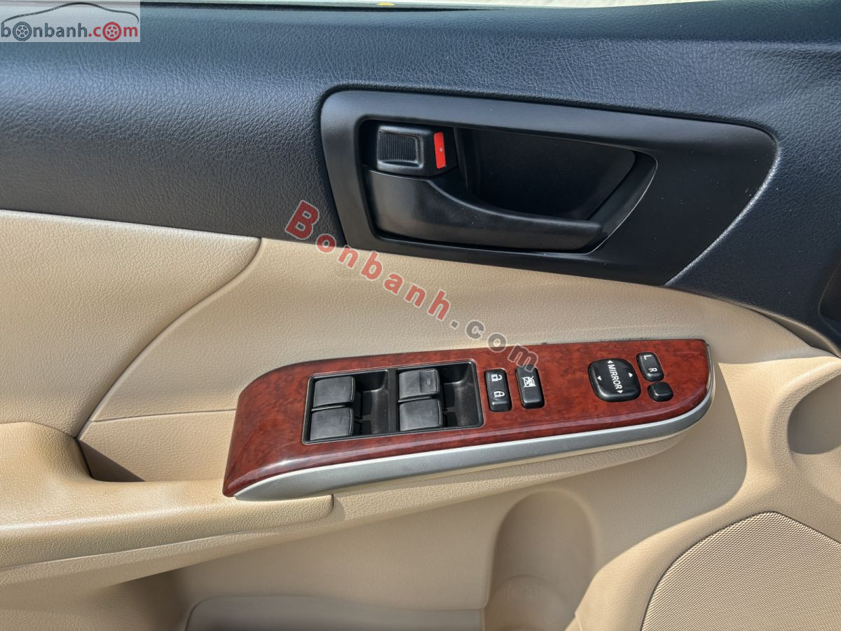 Bán ô tô Toyota Camry 2.0E - 2013 - xe cũ